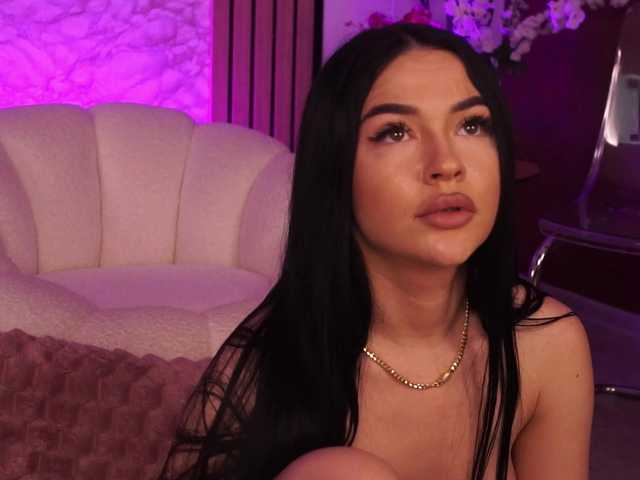 SashaLorrenz live cam on BongaCams