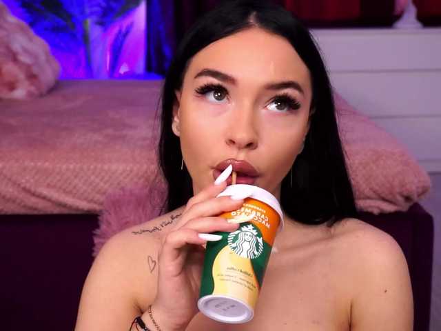 SashaLorrenz's BongaCams show and profile