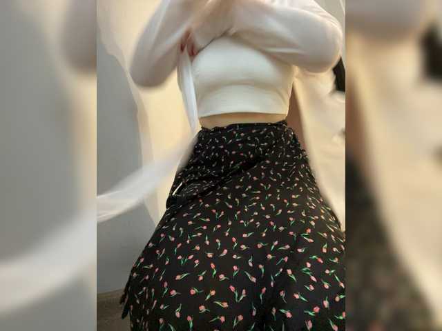 LanaAllure1