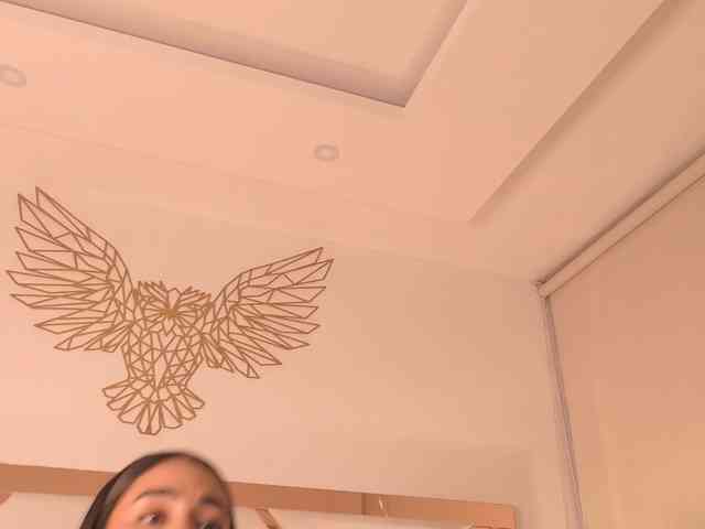 Kiara-Rouse webcam