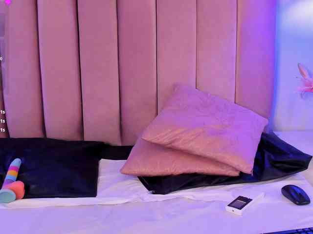 Kiara-Rouse webcam
