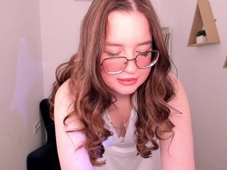 HoneyGlow Porn Show