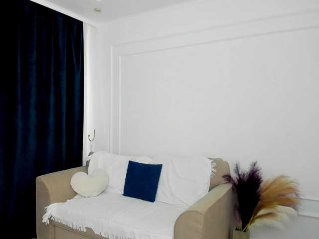 HoneyGlow live cam on BongaCams