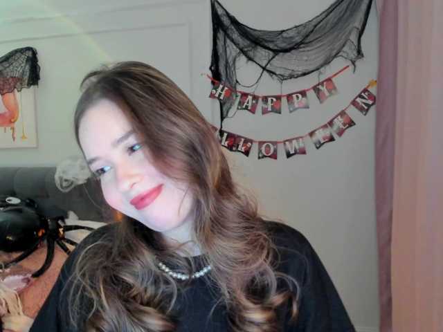 HoneyGlow live cam on BongaCams