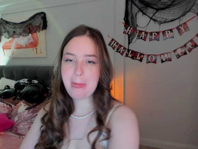 HoneyGlow live cam on BongaCams