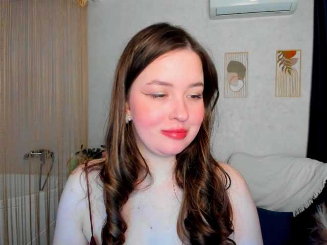 HoneyGlow live cam on BongaCams
