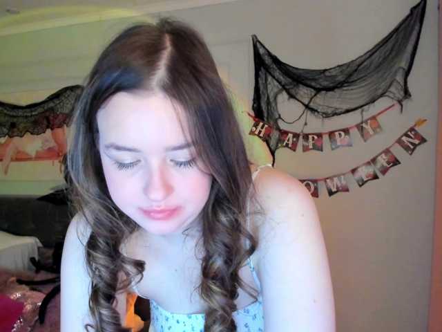 HoneyGlow live cam on BongaCams