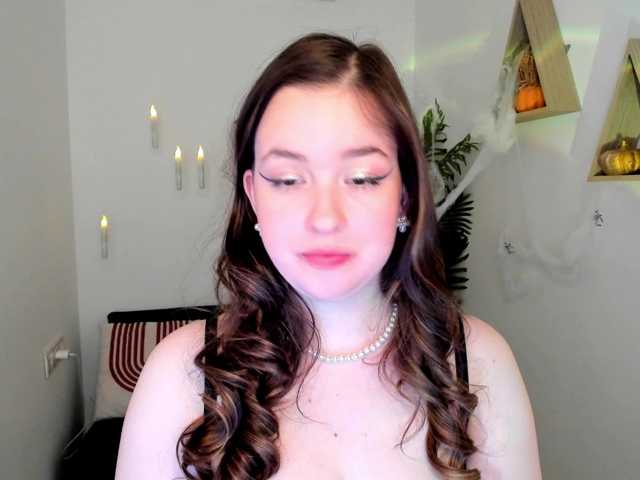 HoneyGlow live cam on BongaCams
