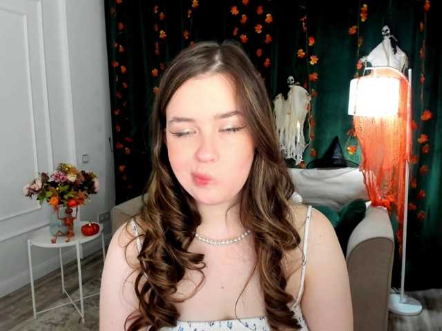 HoneyGlow live cam on BongaCams