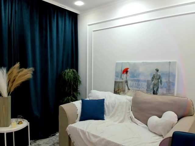 HoneyGlow live cam on BongaCams