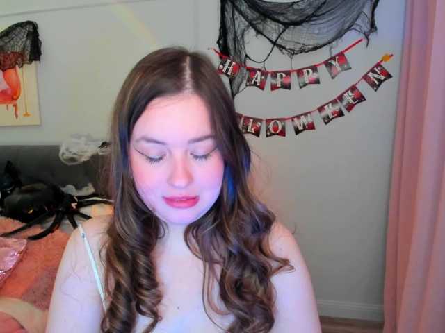 HoneyGlow live cam on BongaCams
