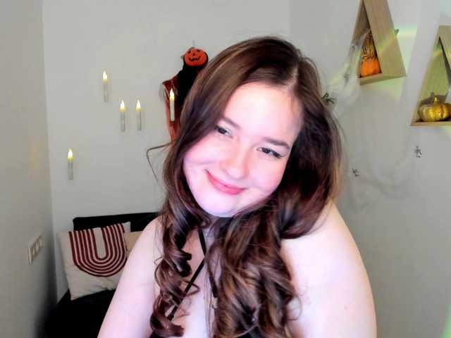 HoneyGlow live cam on BongaCams
