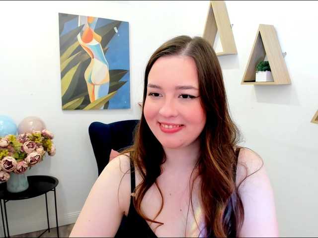 HoneyGlow live cam on BongaCams