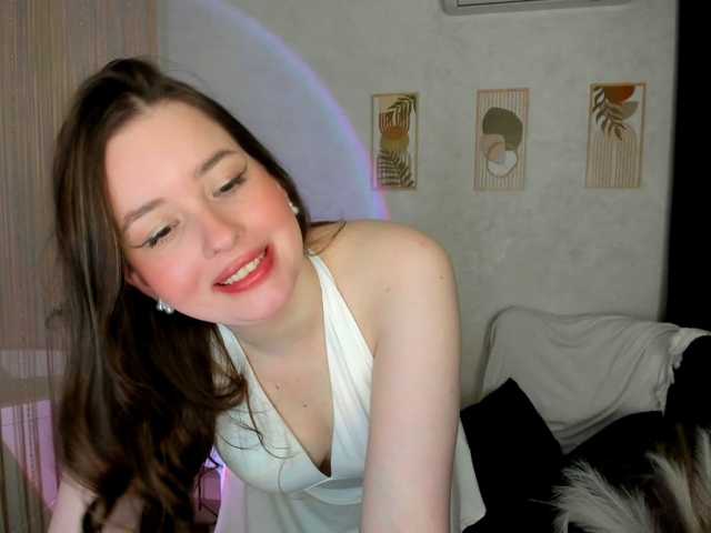 HoneyGlow live cam on BongaCams