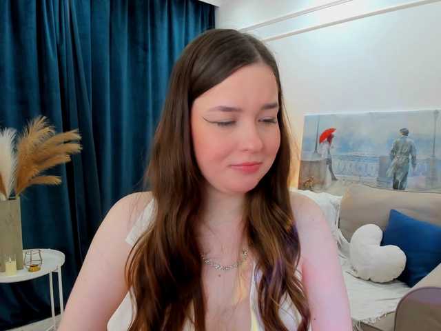 HoneyGlow live cam on BongaCams