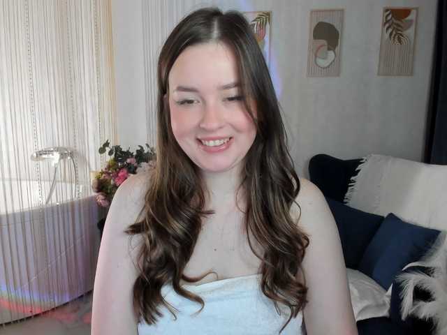 HoneyGlow live cam on BongaCams
