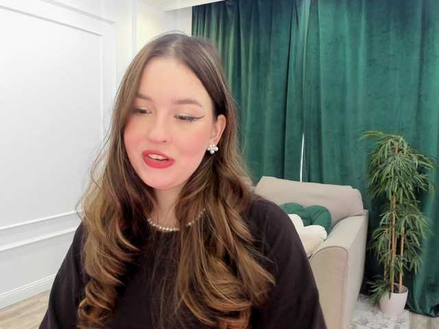 HoneyGlow live cam on BongaCams