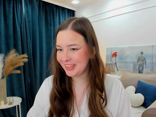 HoneyGlow live cam on BongaCams