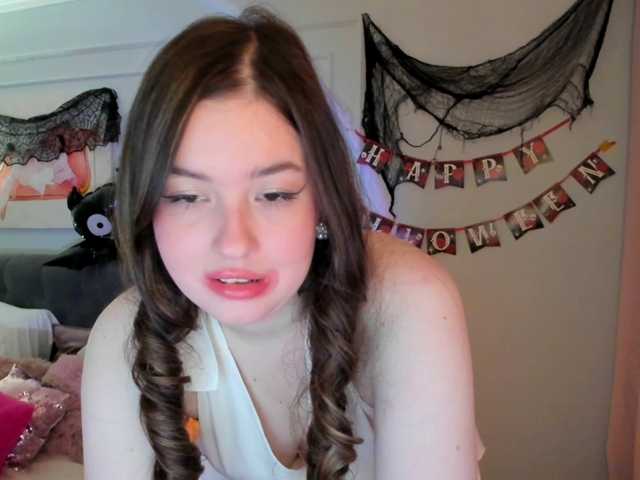 HoneyGlow live cam on BongaCams