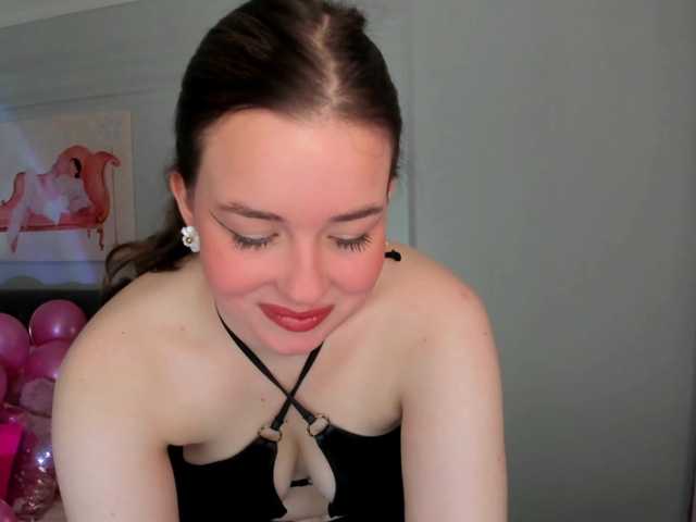 HoneyGlow live cam on BongaCams