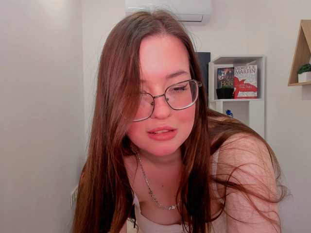 HoneyGlow live cam on BongaCams
