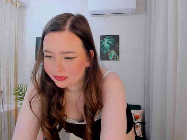 HoneyGlow webcam
