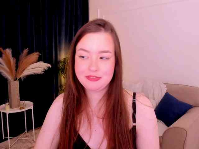 HoneyGlow webcam