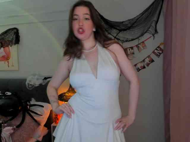 Model: HoneyGlow
