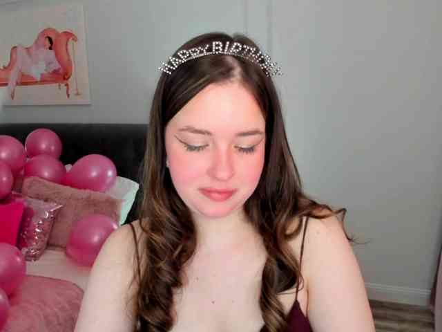 HoneyGlow webcam