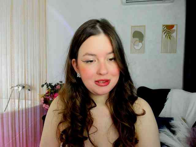 HoneyGlow webcam