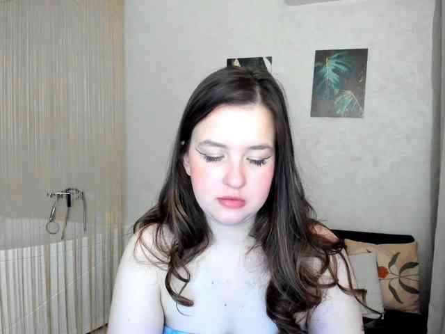 HoneyGlow webcam