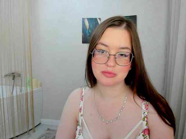 HoneyGlow webcam