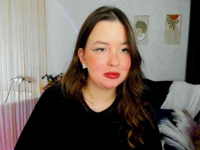 HoneyGlow webcam