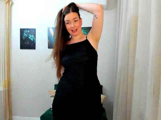 HoneyGlow webcam