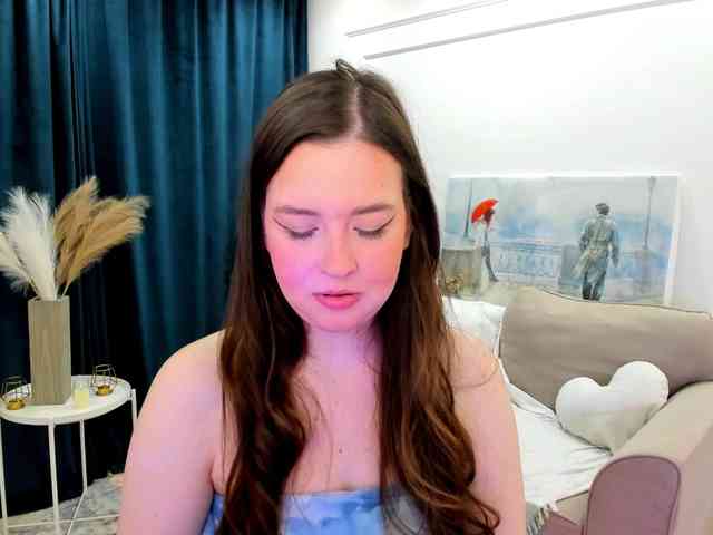 HoneyGlow webcam