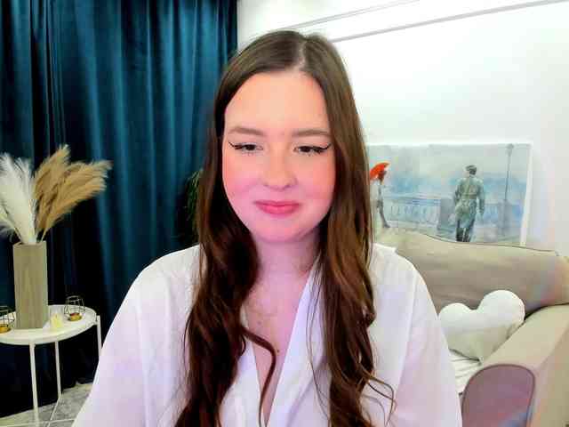 HoneyGlow webcam