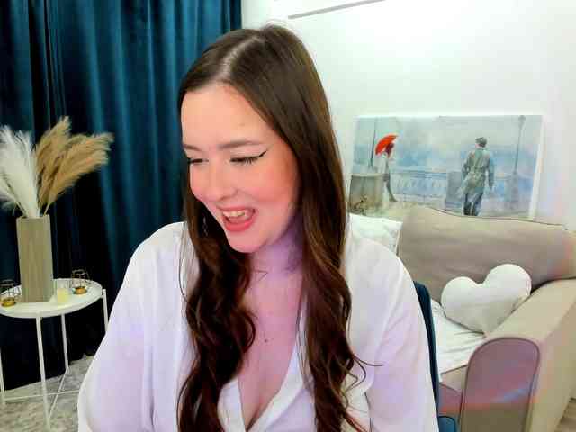 HoneyGlow webcam