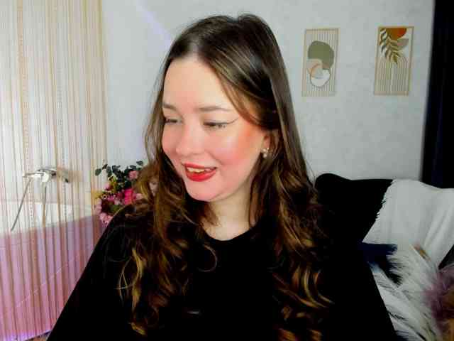 HoneyGlow webcam