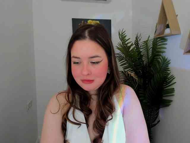 HoneyGlow webcam