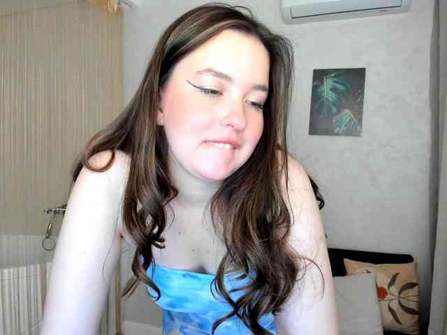 HoneyGlow webcam