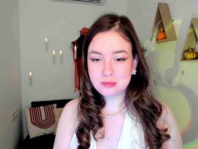 HoneyGlow webcam
