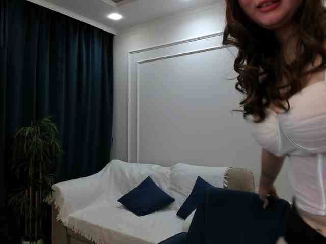 HoneyGlow webcam