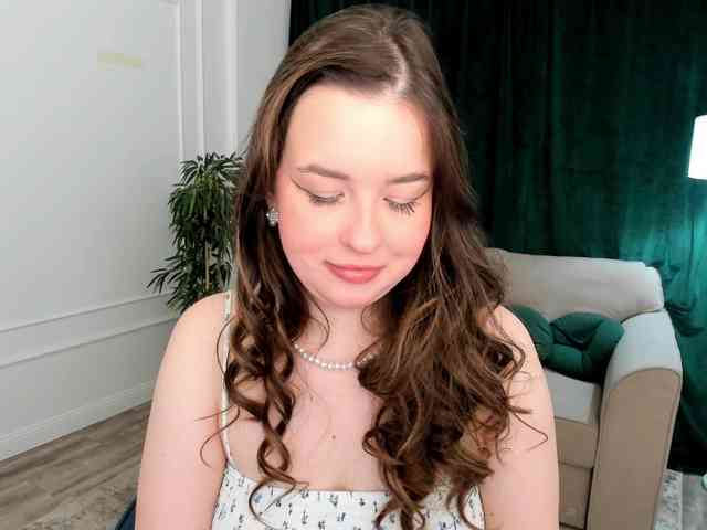 HoneyGlow webcam