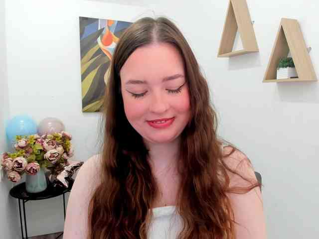 HoneyGlow webcam