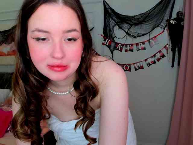 Model: HoneyGlow