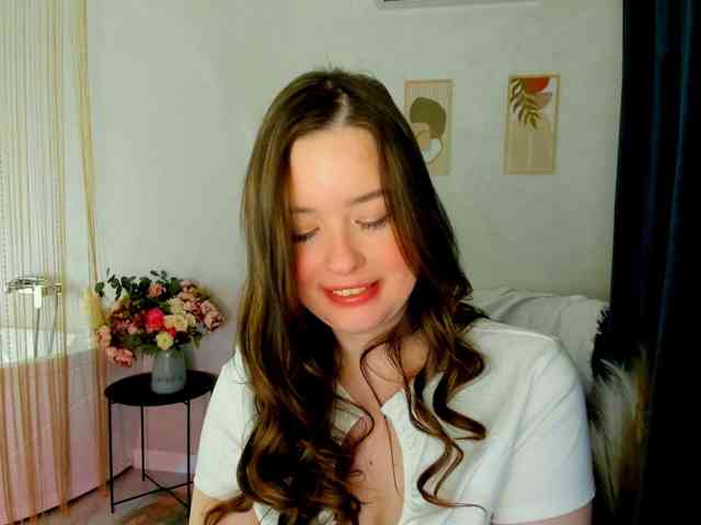 HoneyGlow webcam