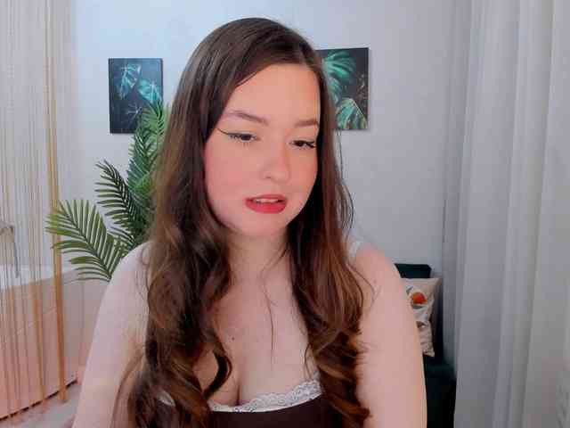 HoneyGlow webcam