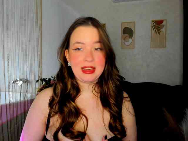 Model: HoneyGlow