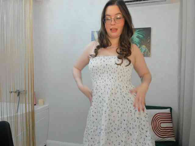 HoneyGlow webcam