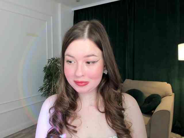 HoneyGlow webcam